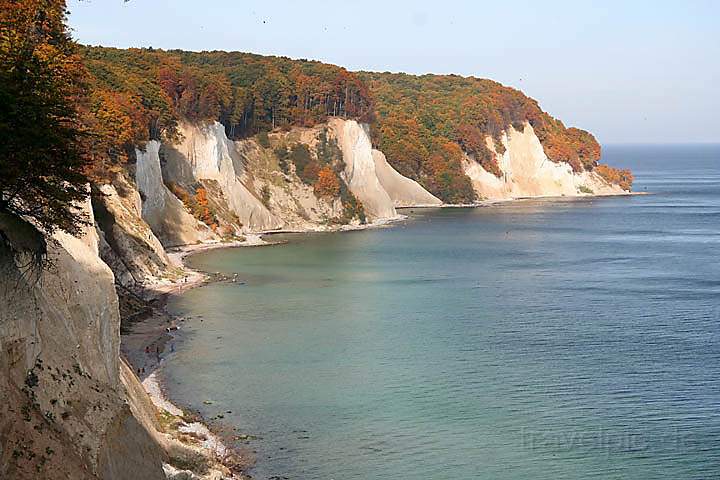 eu_de_ruegen_017.jpg - Die berhmte Kreidekste an Rgens Nordostseite im Jasmund Nationalpark