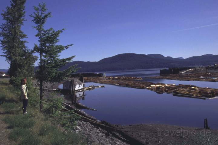 na_ca_british_columbia_002.JPG - Sayward nrdl. von Campbell River auf Vancouver Island, Kanada