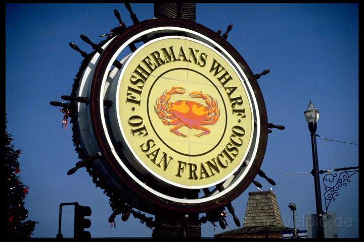 na_us_san_francisco_007.JPG - Das berhmte Freizeitgebiet der Fishermans Wharf in San Francisco, USA