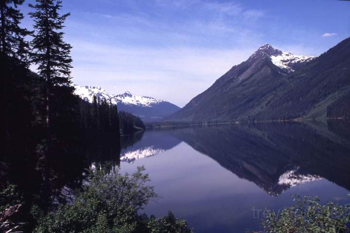 na_ca_british_columbia_009.JPG - er malerische Duffey Lake liegt am Highway 99 zwischen Whistler und Lillooet, Kanada