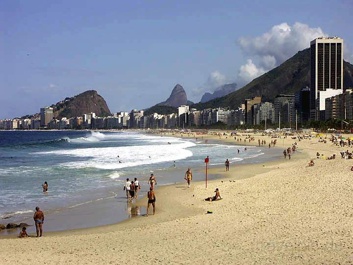 sa_br_rio_002.JPG - An der Copacabana in Rio, dem berhmtesten Strand der Welt