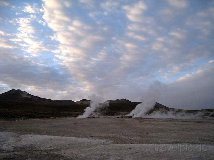 sa_cl_el_tatio_002.jpg - Das Geysirfeld El Tatio ist eines der grten der Erde