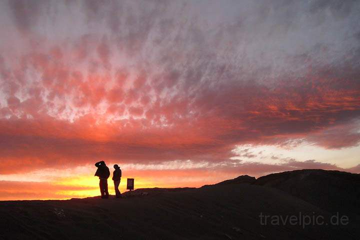 sa_cl_valle_de_la_luna_018.jpg - Beeindruckender Sonnenuntergang in Valle de la Luna in Chile