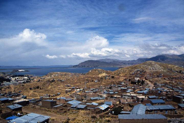 sa_pe_titicaca_see_001.jpg