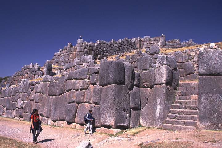 sa_peru_014.JPG - Die Inka-Ruinen von Saqsaywamn bei Cusco in Peru