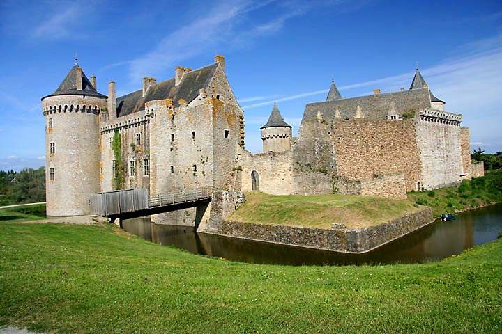 eu_fr_bretagne_032.jpg - Das Schlo Chateau de Suscinio auf der Halbinsel Rhuys im Sdosten der Bretagne